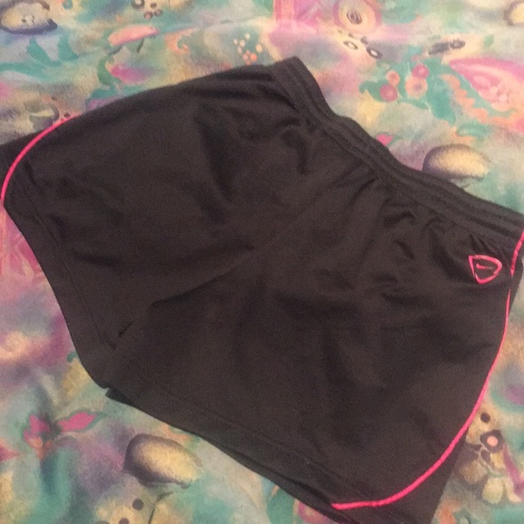 🎈SALE! Nike Dri-Fit Shorts - Picture 2 of 6